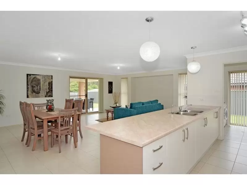 60 Bowerbird Street, South Nowra Sold by Integrity Real Estate - image 6