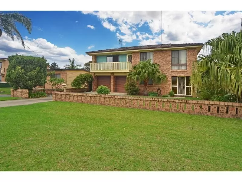 12 Adelaide Street, Greenwell Point Sold by Integrity Real Estate