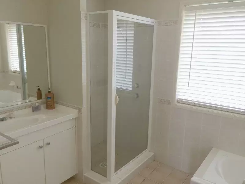 17 Hibiscus Place, Bomaderry Sold by Integrity Real Estate - image 5