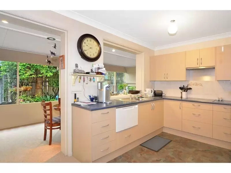5/7 Hamilton Place, Bomaderry Sold by Integrity Real Estate - image 2