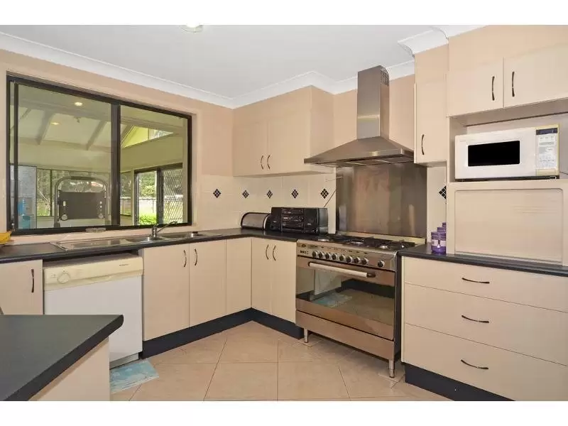 11 Lightwood Drive, West Nowra Sold by Integrity Real Estate - image 2