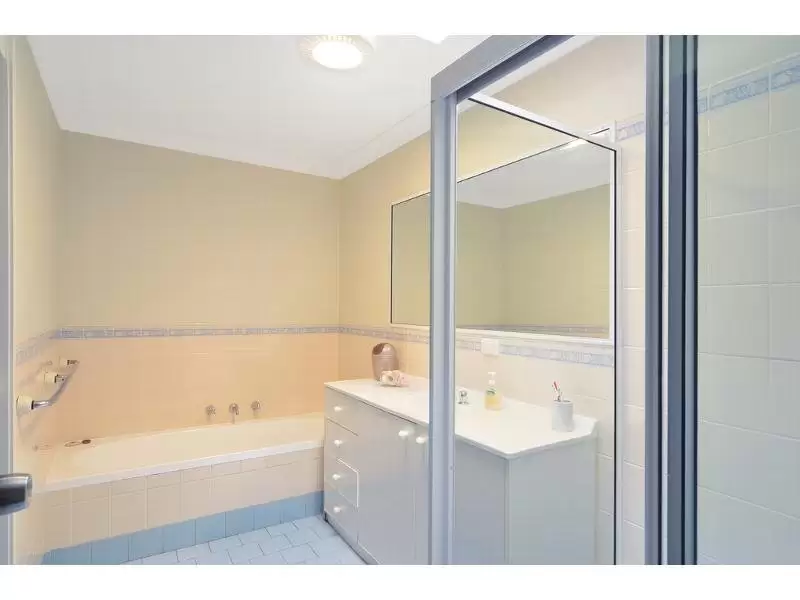 9/33 Lynburn Avenue, Bomaderry Sold by Integrity Real Estate - image 7