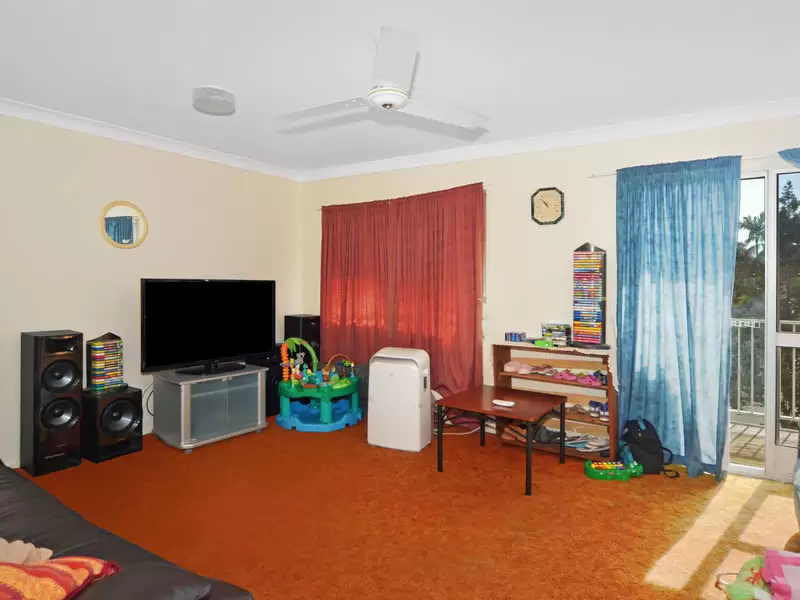 11 Clarke Avenue, North Nowra Sold by Integrity Real Estate - image 4