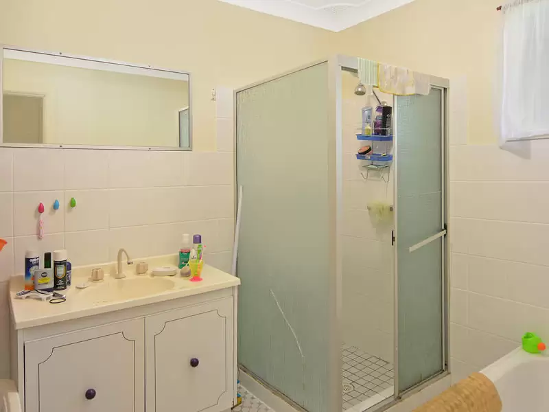 11 Clarke Avenue, North Nowra Sold by Integrity Real Estate - image 7