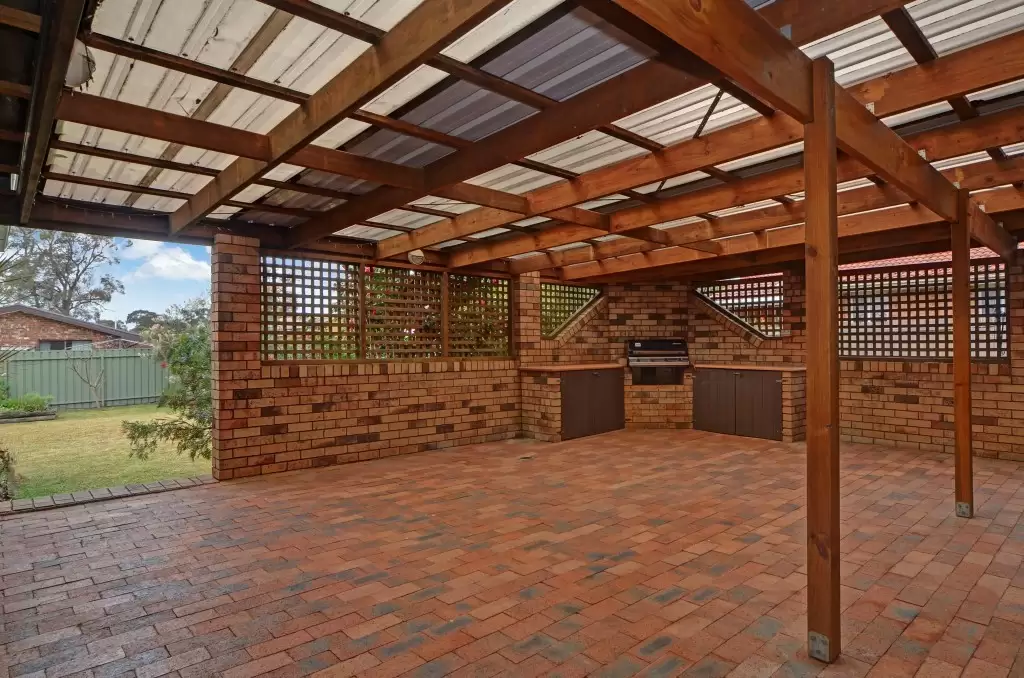 6 Farrelly Place, Bomaderry Sold by Integrity Real Estate - image 4