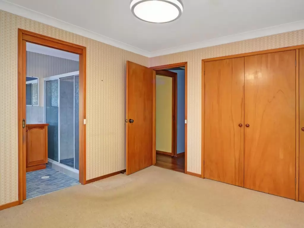 6 Farrelly Place, Bomaderry Sold by Integrity Real Estate - image 8