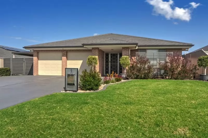 9 Nutans Crest, South Nowra Sold by Integrity Real Estate - image 1