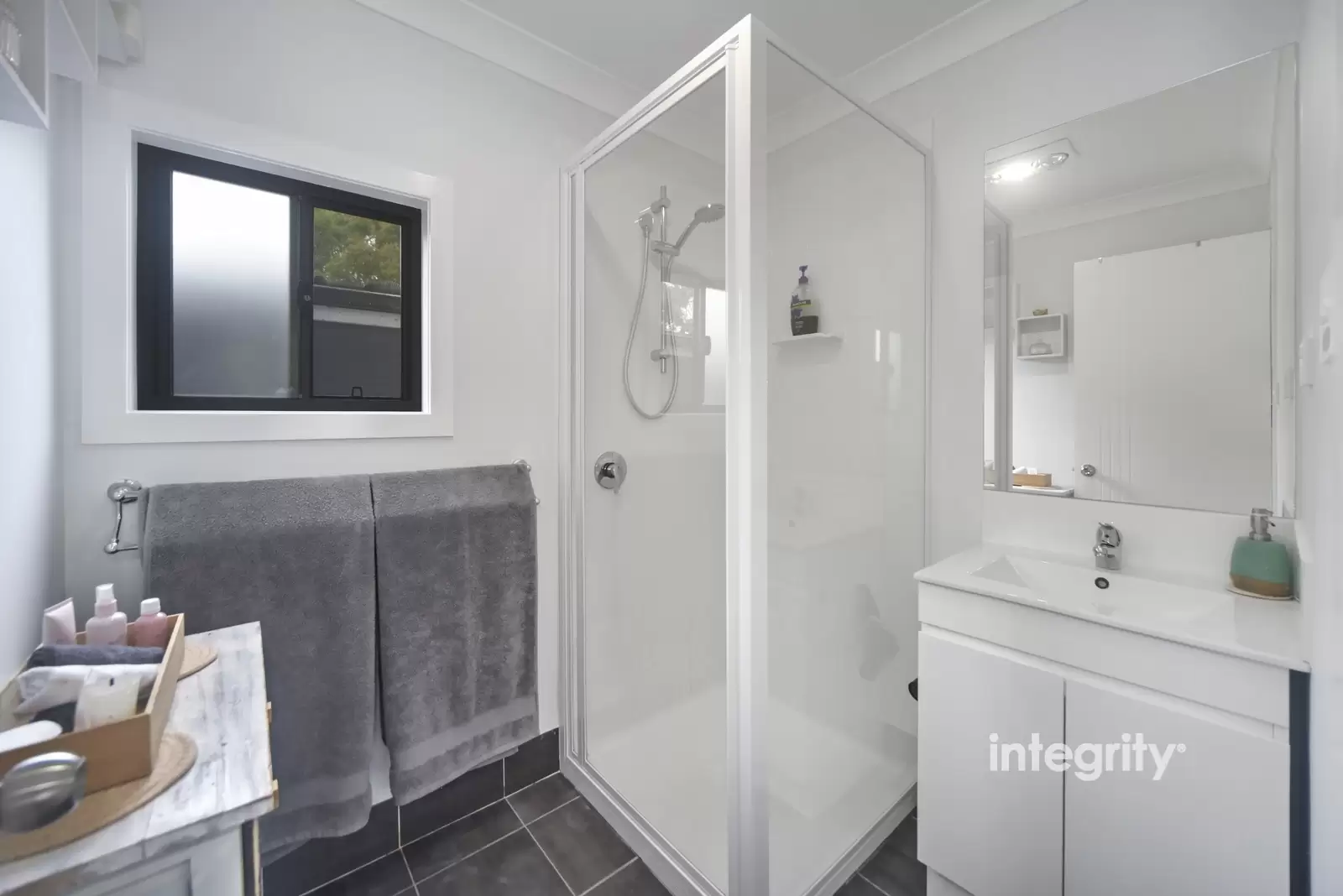 11/17 Terara Road, Terara Sold by Integrity Real Estate - image 9