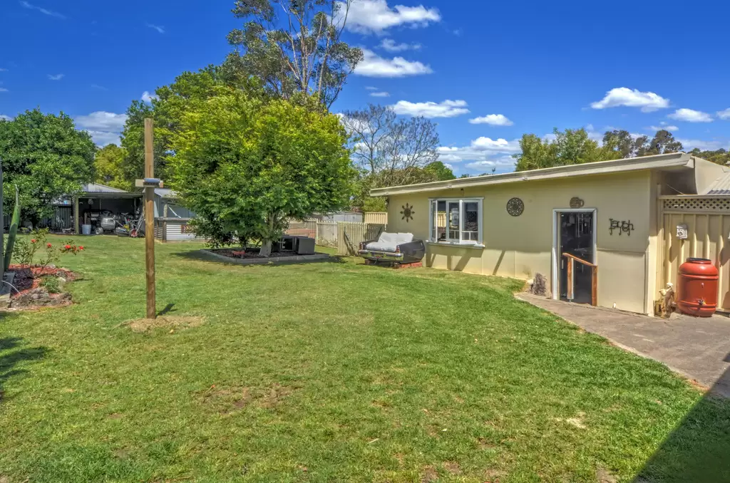 22 Karowa Street, Bomaderry Sold by Integrity Real Estate - image 8
