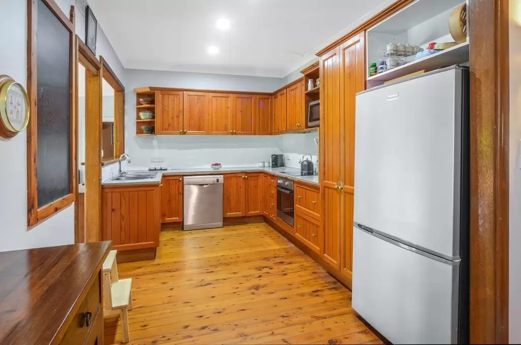 27 Page Avenue, North Nowra Sold by Integrity Real Estate - image 3