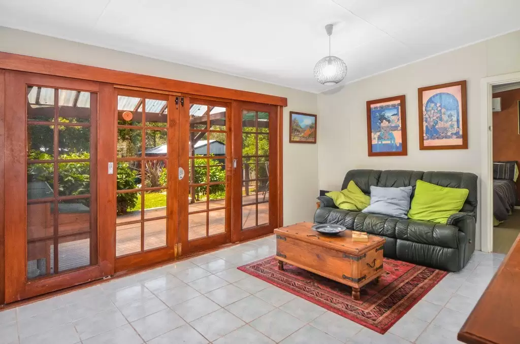 27 Page Avenue, North Nowra Sold by Integrity Real Estate - image 4