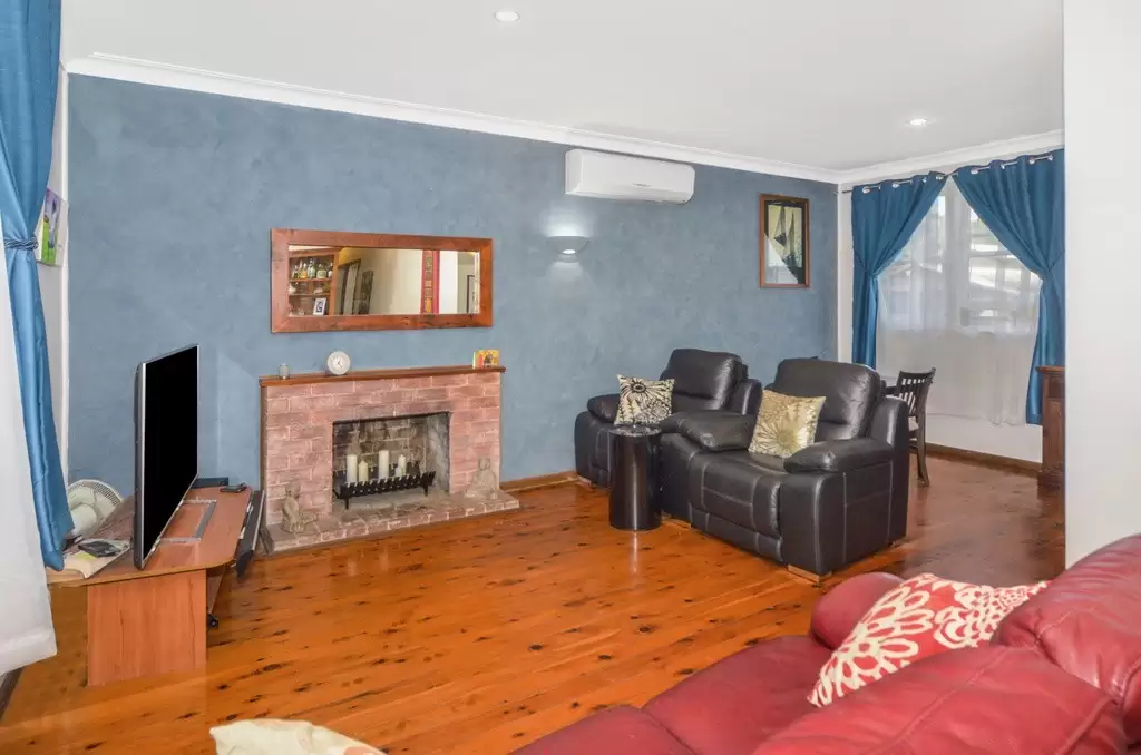 27 Page Avenue, North Nowra Sold by Integrity Real Estate - image 2
