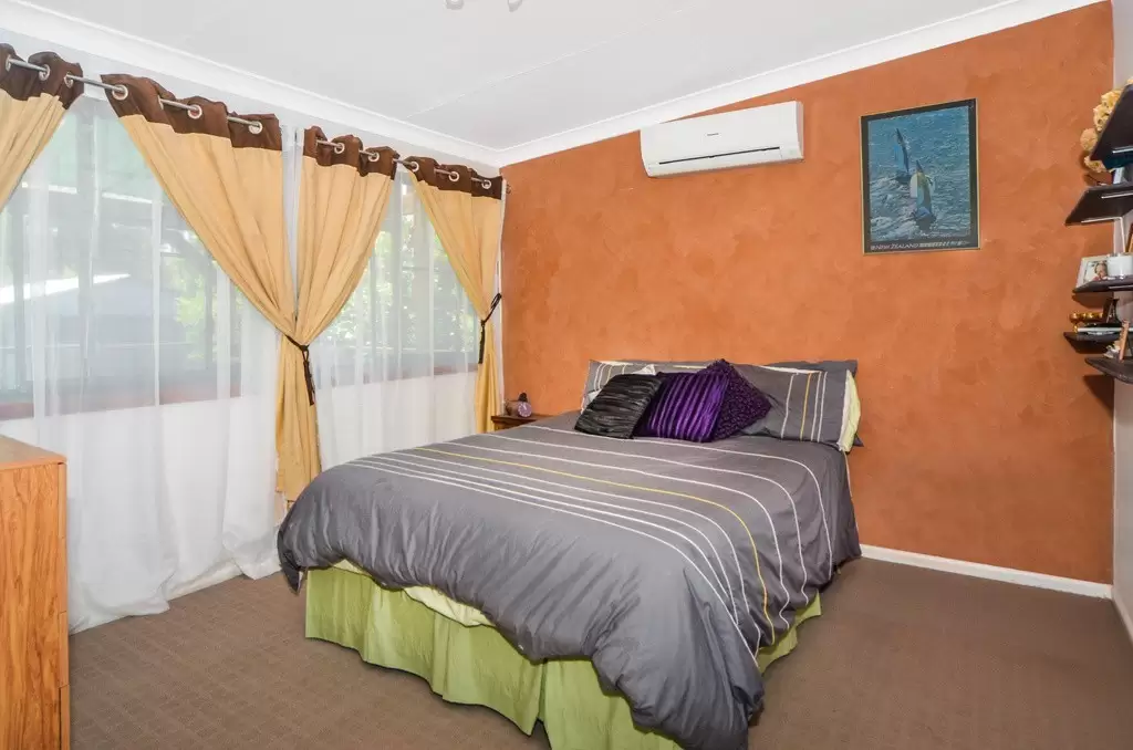 27 Page Avenue, North Nowra Sold by Integrity Real Estate - image 5