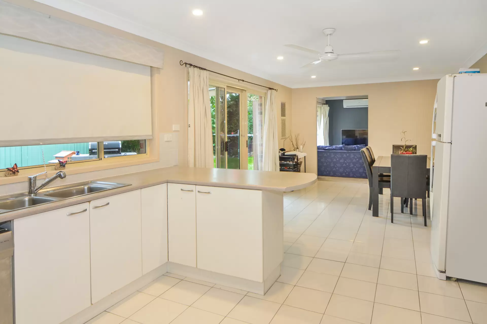 7 Farrelly Place, Bomaderry Sold by Integrity Real Estate - image 3