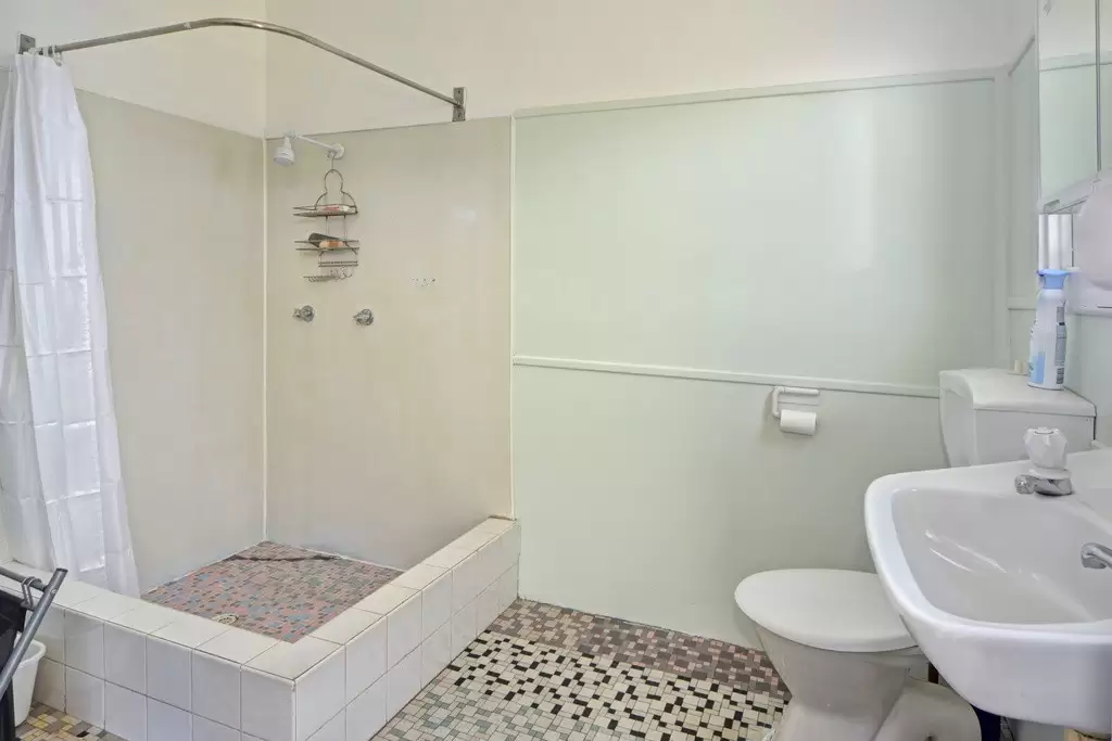 58 Hillcrest Avenue, South Nowra Sold by Integrity Real Estate - image 5
