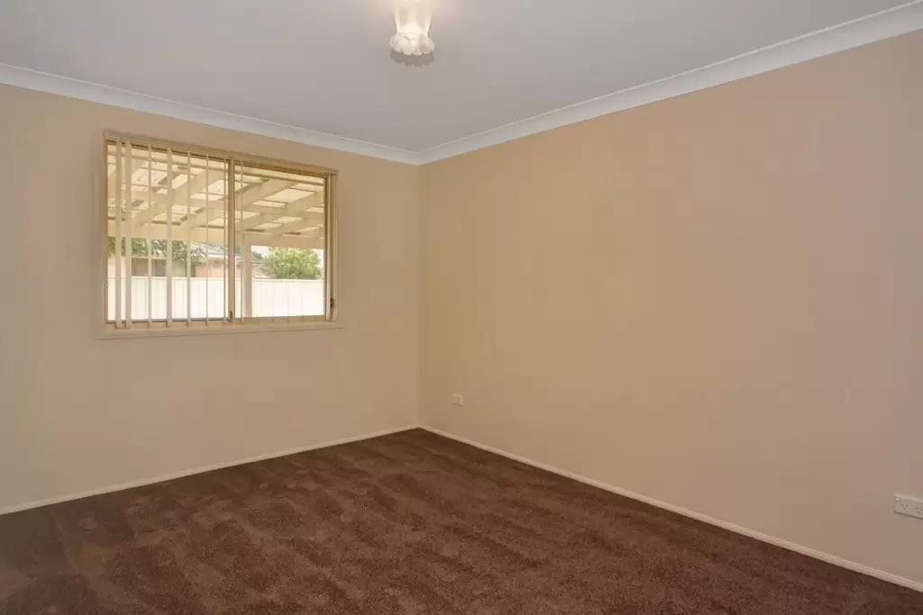 128 Rayleigh Drive, Worrigee Sold by Integrity Real Estate - image 6
