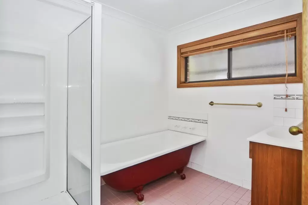 11 Bernadette Avenue, Nowra Sold by Integrity Real Estate - image 5