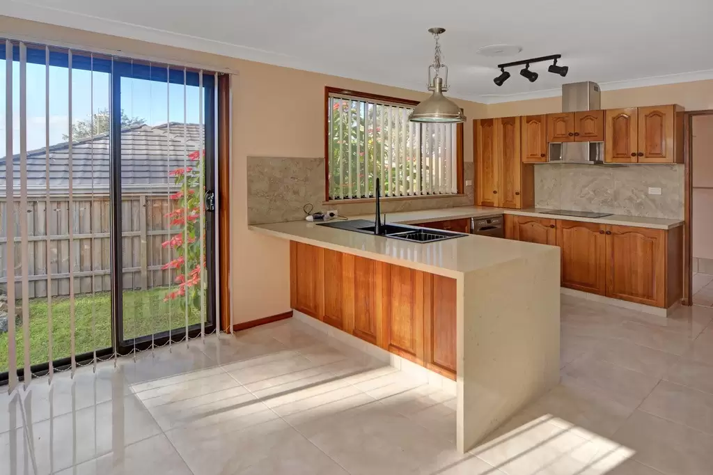 11/9 Harbour Boulevarde, Bomaderry Sold by Integrity Real Estate - image 3