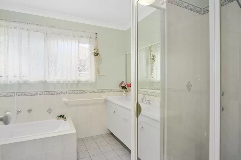 69 Burradoo Crescent, Nowra Sold by Integrity Real Estate - image 2