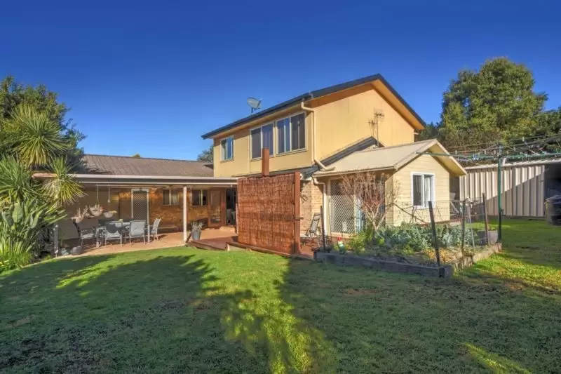 19 Hoskin Street, North Nowra Sold by Integrity Real Estate - image 2