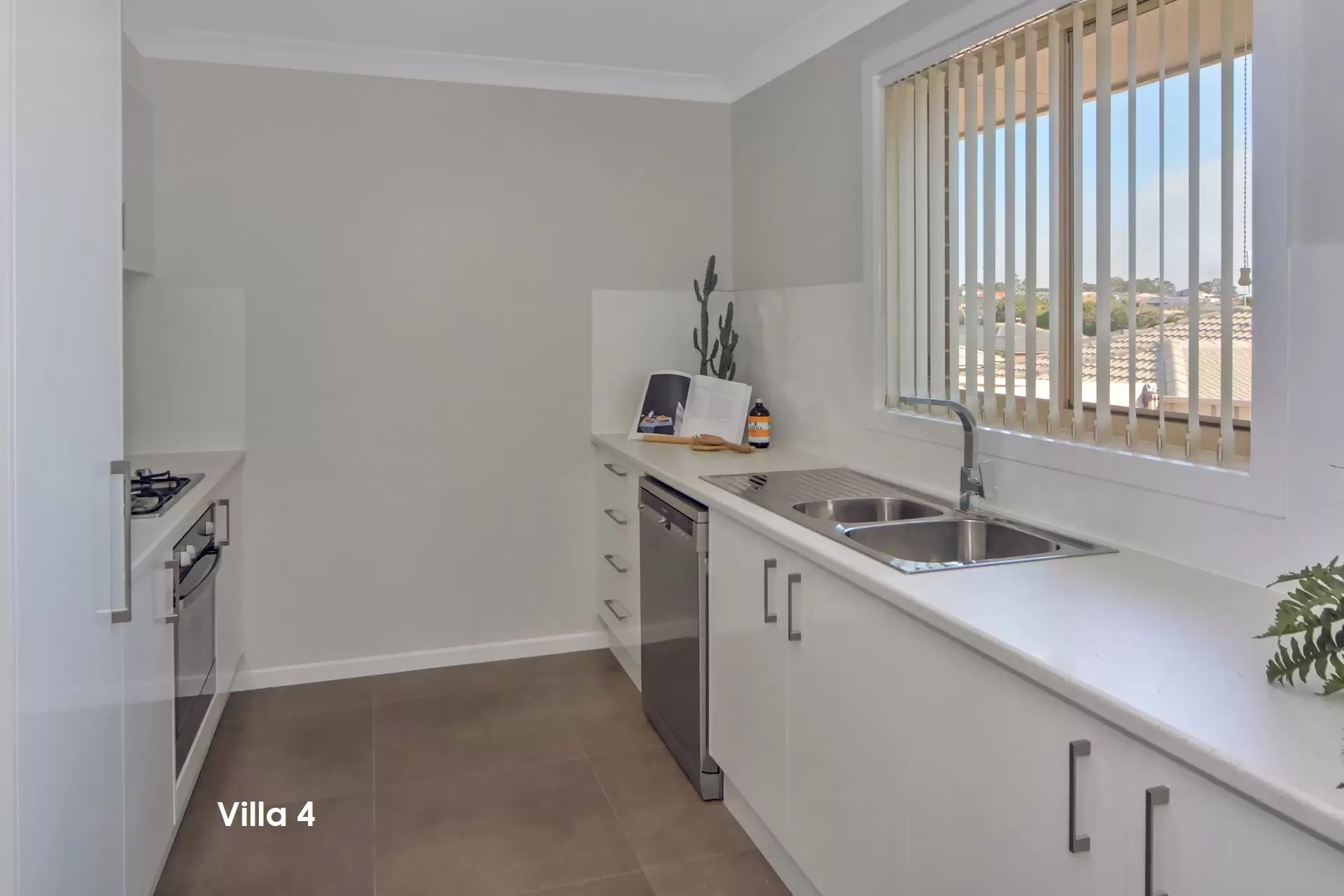 3/19-21 Sugarwood Road, Worrigee Sold by Integrity Real Estate - image 5