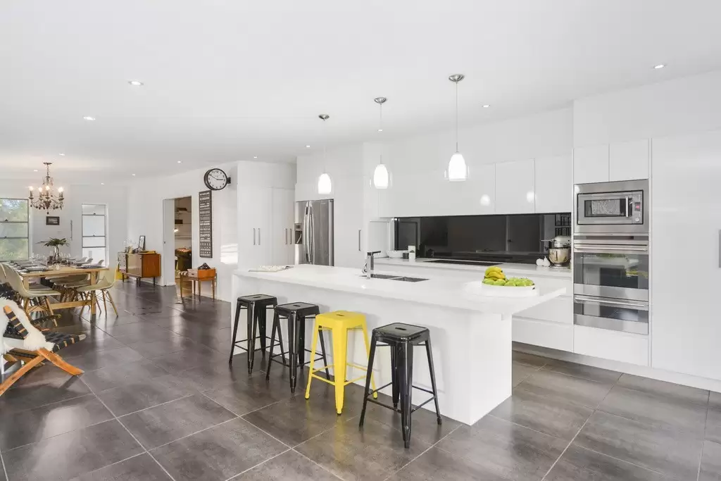 21 Bowada Street, Bomaderry Sold by Integrity Real Estate - image 3