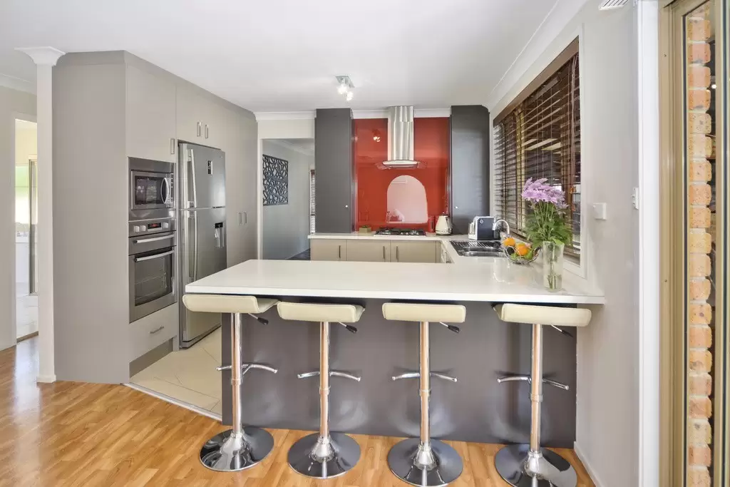 84 Lyndhurst Drive, Bomaderry Sold by Integrity Real Estate - image 3