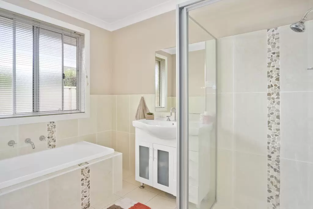 131 Rayleigh Drive, Worrigee Sold by Integrity Real Estate - image 7