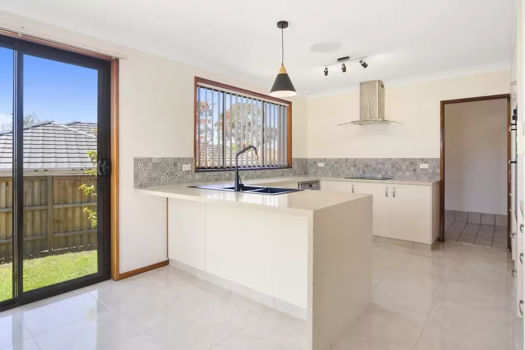 11/9 Harbour Boulevarde, Bomaderry Sold by Integrity Real Estate