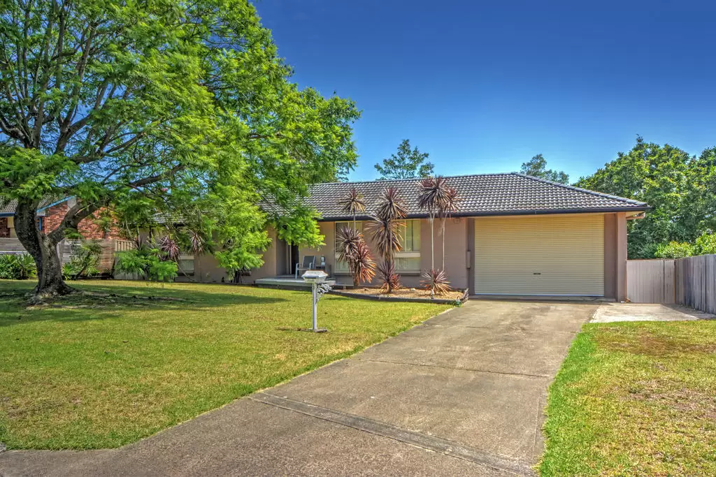 3 Fuchsia Crescent, Bomaderry Sold by Integrity Real Estate