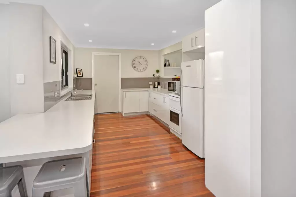 9 Racemosa Avenue, West Nowra Sold by Integrity Real Estate - image 2