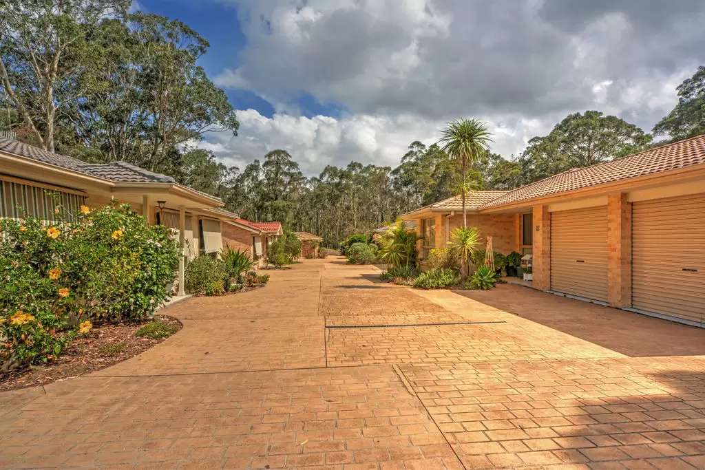 1/76 Hillcrest Avenue, South Nowra Sold by Integrity Real Estate - image 2