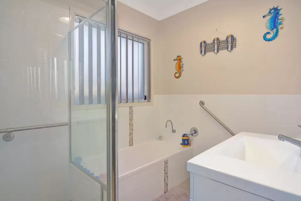 4/17 Sutherland Drive, North Nowra Sold by Integrity Real Estate - image 6