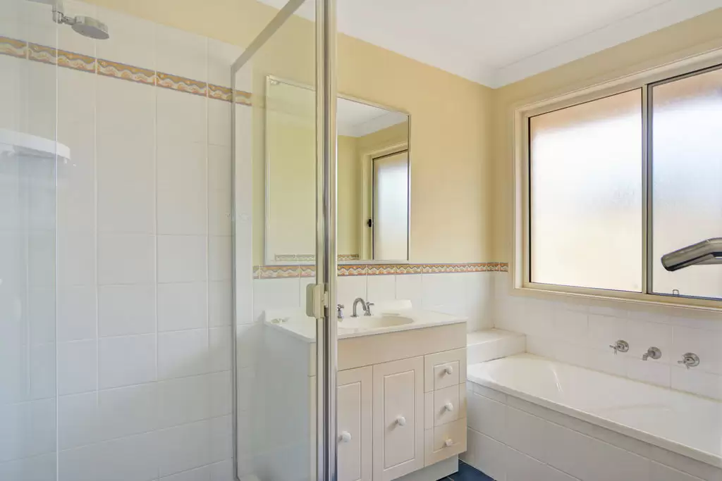 26 Guinea Flower Crescent, Worrigee Sold by Integrity Real Estate - image 6