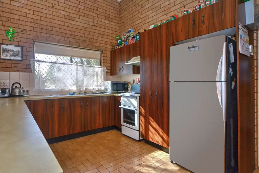1/104 Kalandar Street, Nowra Sold by Integrity Real Estate - image 2