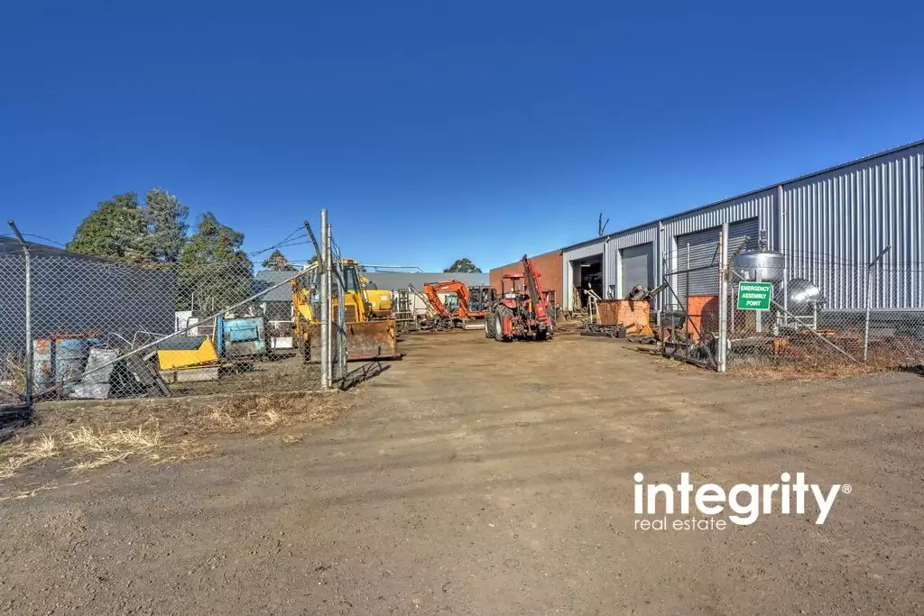 4 & 5 Concorde Way, Bomaderry Sold by Integrity Real Estate - image 2