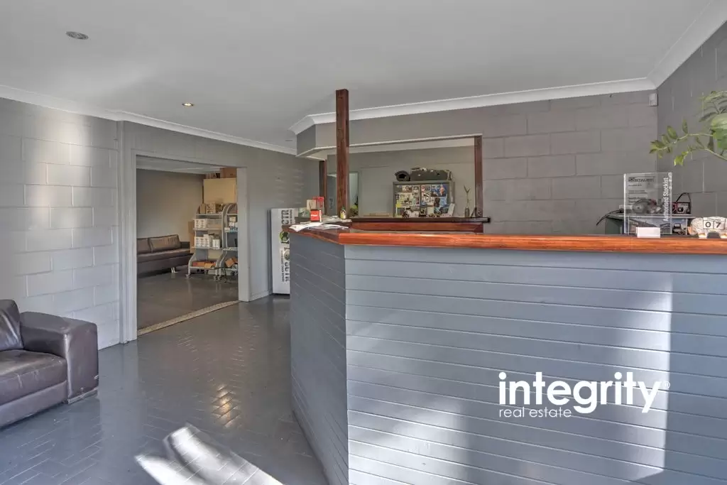 4 & 5 Concorde Way, Bomaderry Sold by Integrity Real Estate - image 5