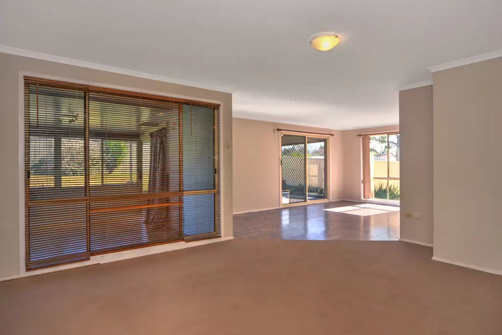 13 Peppermint Drive, Worrigee Sold by Integrity Real Estate - image 3