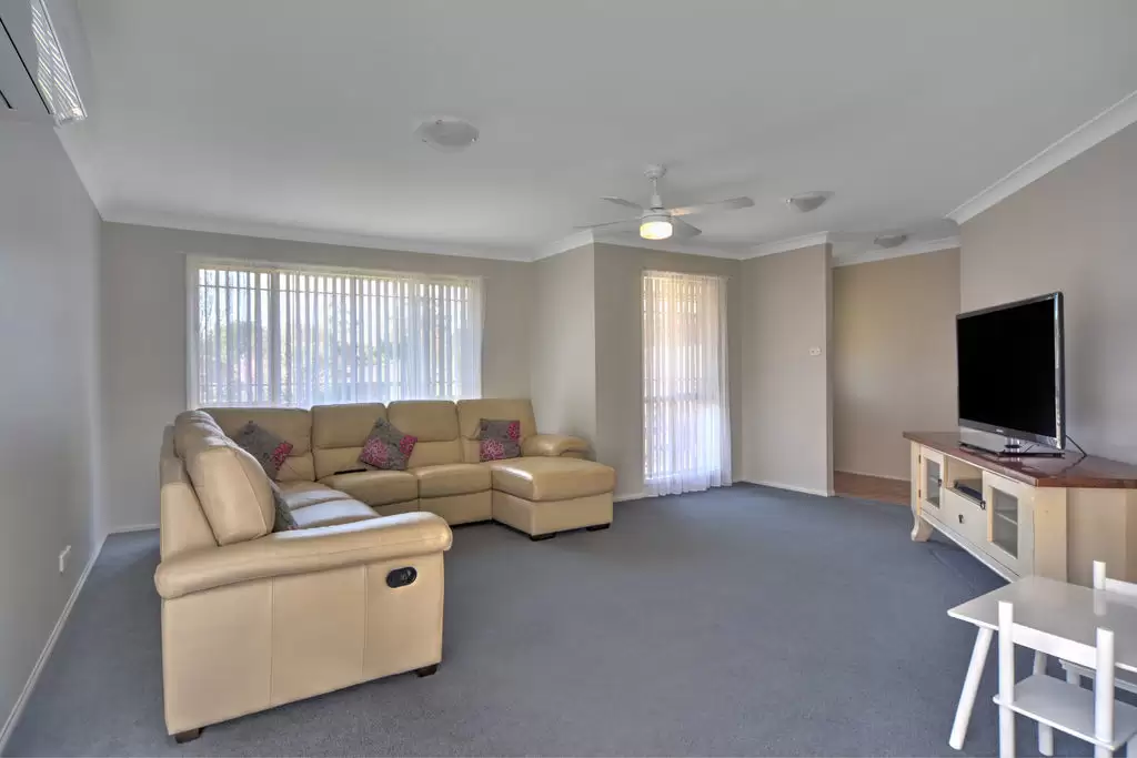 108 Warren Avenue, North Nowra Sold by Integrity Real Estate - image 2