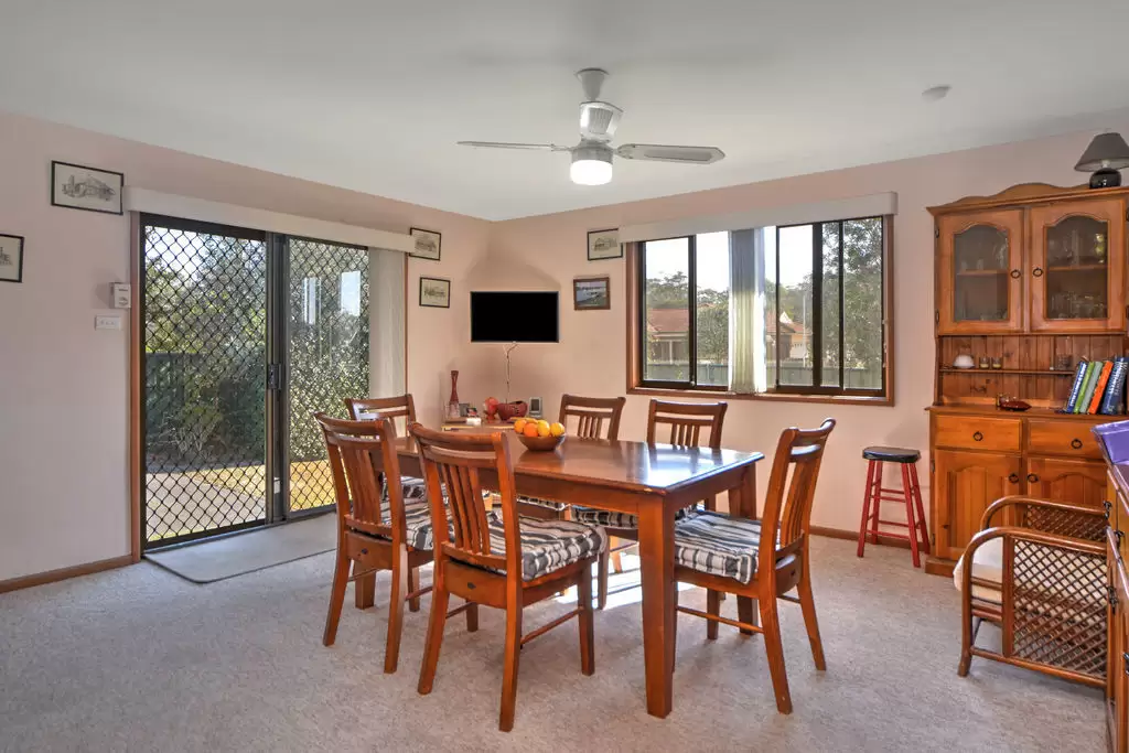 1 Woolstencraft Street, Shoalhaven Heads Sold by Integrity Real Estate - image 2