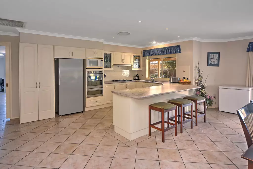 6 Treviso Place, North Nowra Sold by Integrity Real Estate - image 6