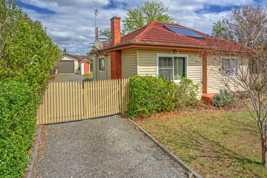 32 Cambewarra Road, Bomaderry Sold by Integrity Real Estate