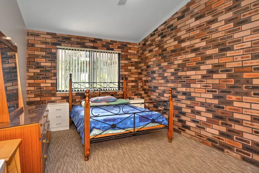 2/49 Brinawarr Street, Bomaderry Sold by Integrity Real Estate - image 5