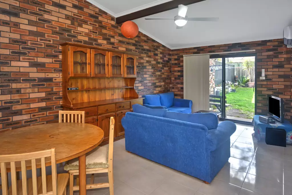 2/49 Brinawarr Street, Bomaderry Sold by Integrity Real Estate - image 3