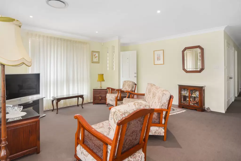 4/20 Lightwood Drive, West Nowra Sold by Integrity Real Estate - image 2