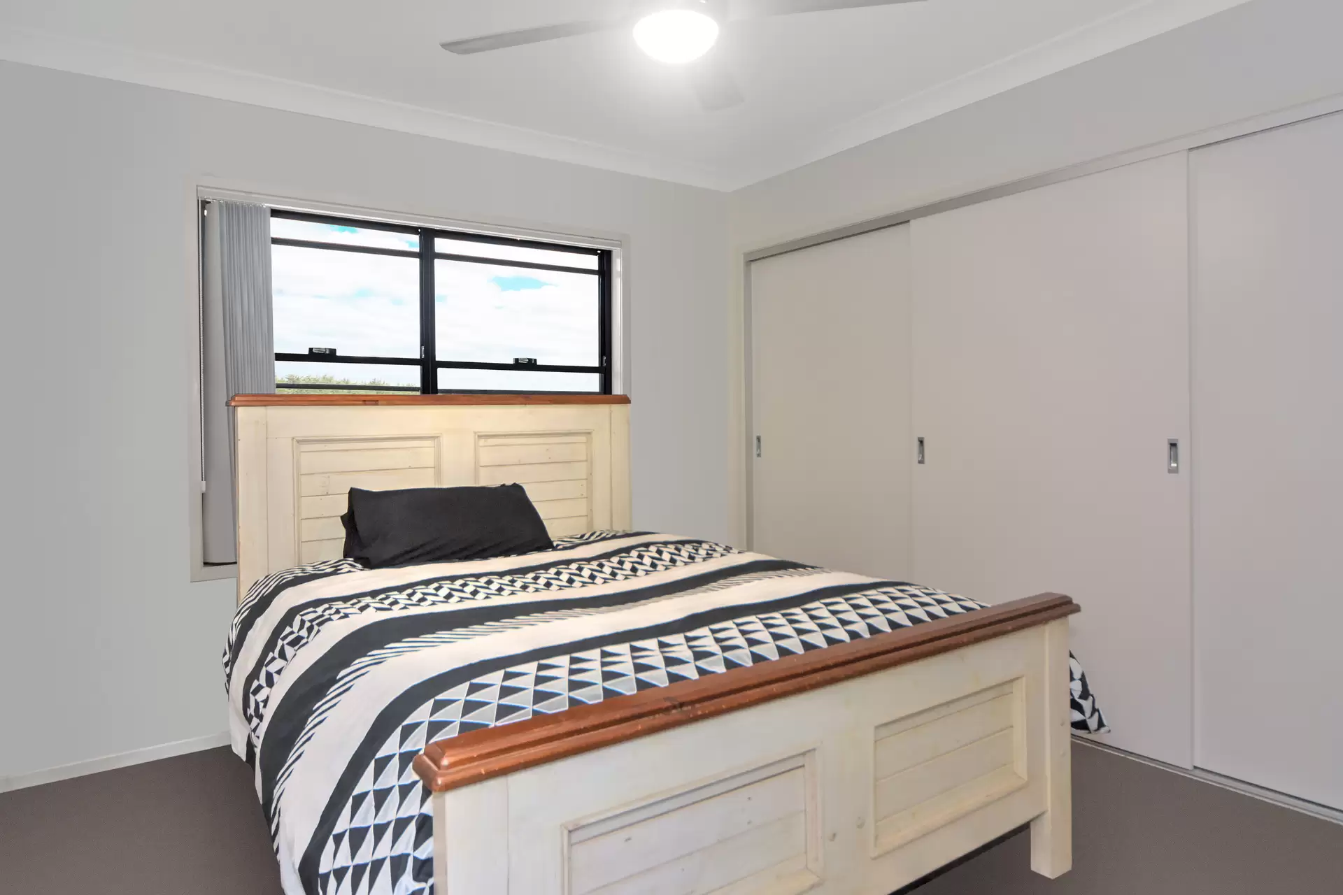 1/429A Princes Highway, Bomaderry Sold by Integrity Real Estate - image 4