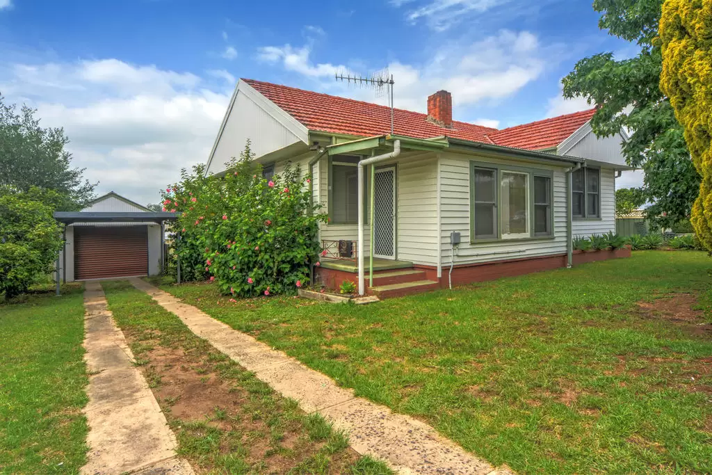 10 Dalwah Street, Bomaderry Sold by Integrity Real Estate