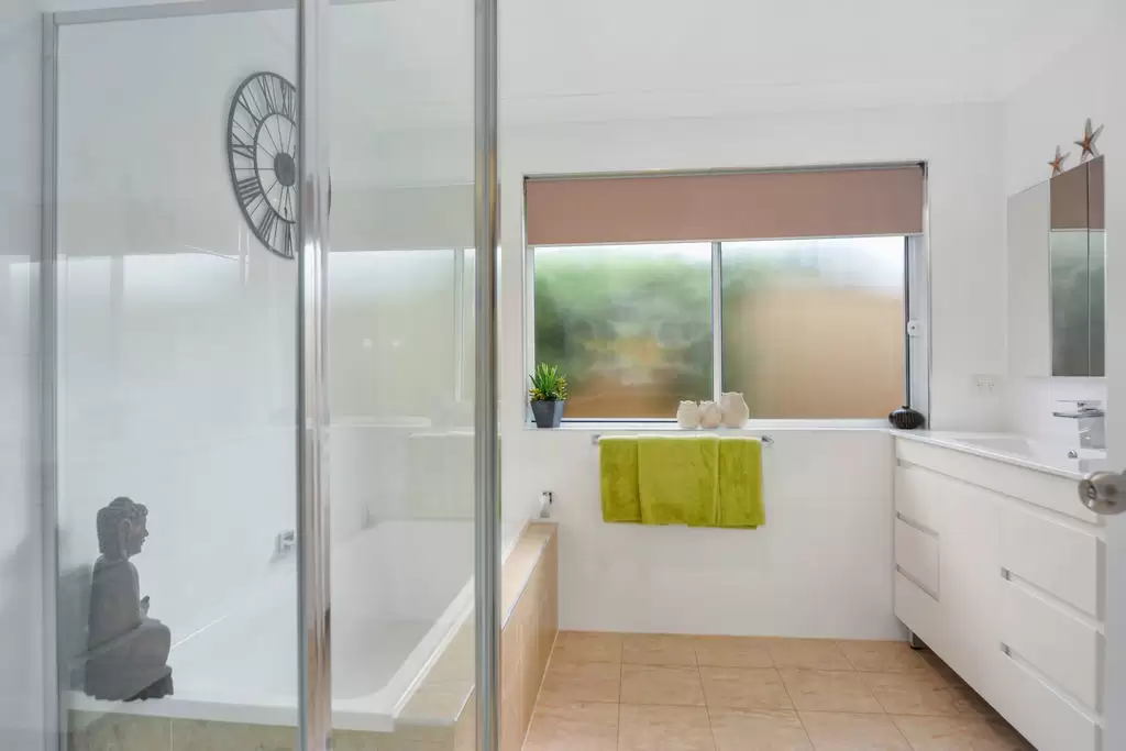 54 Kardella Avenue, Nowra Sold by Integrity Real Estate - image 5