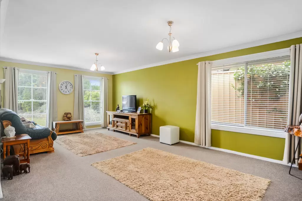 54 Kardella Avenue, Nowra Sold by Integrity Real Estate - image 2