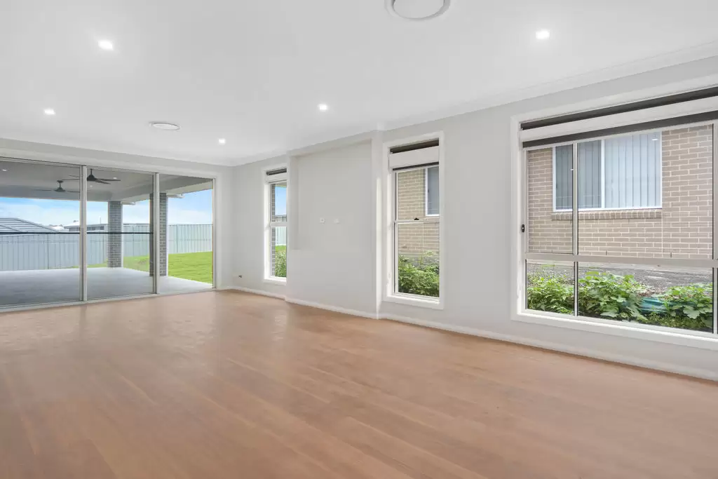 104 Caladenia Crescent, South Nowra Sold by Integrity Real Estate - image 3